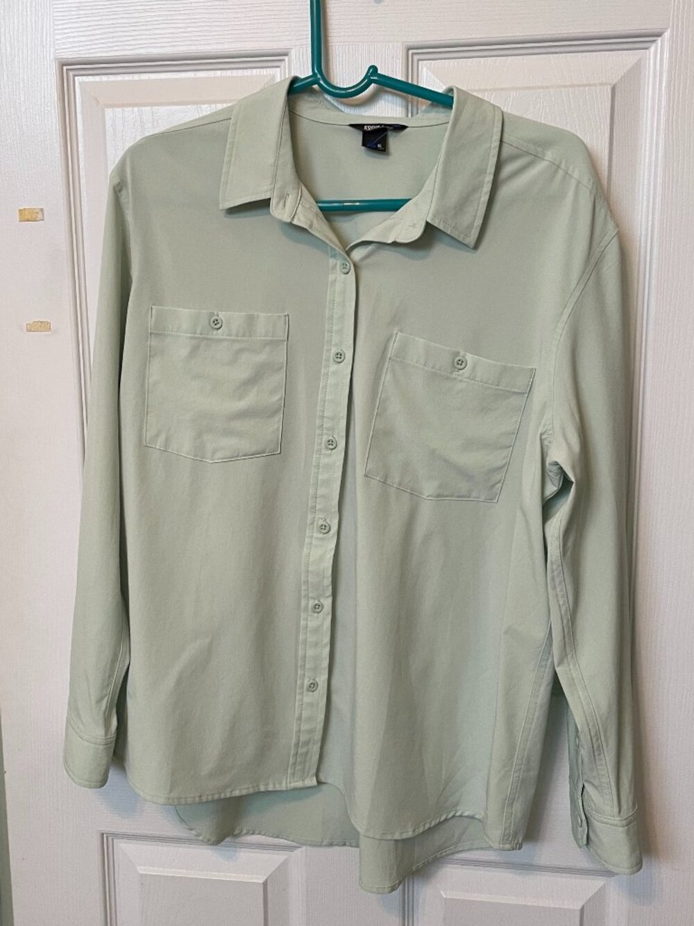 Eddie Bauer Departure 3.0 Long Sleeve Shirt, XL Sage or Mint green